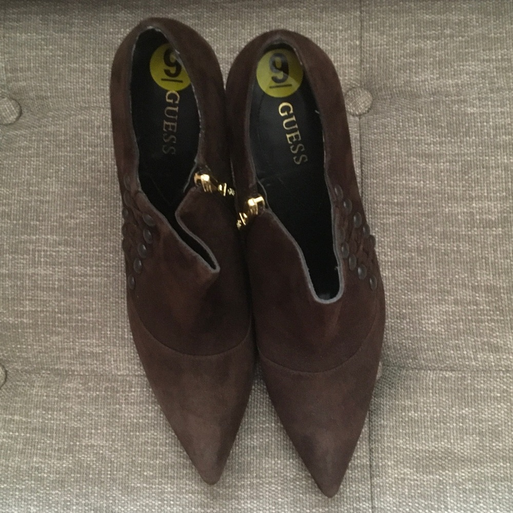 Guess Dark Brown Suede Heels